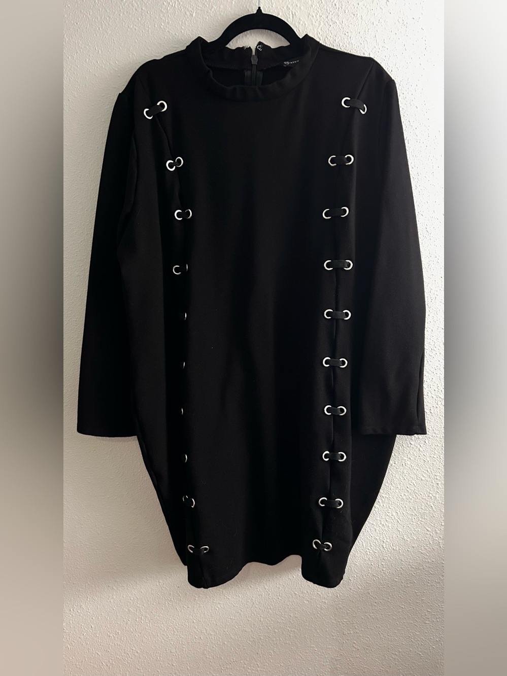 Fashion to Figure Black Long Sleeve Grommet Detail Dress